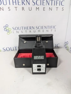 VWR  Digital Humidity/Temperature Meter, Hygrometer Thermometer L207111 - Picture 1 of 3