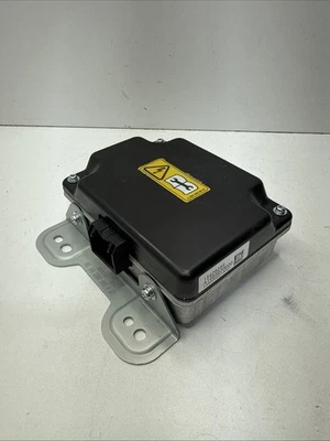 Mercedes-Benz AMG GLC43 GLC300 2017 AC DC inversor A1669820020 OEM 17-22  Foto 1 de 4