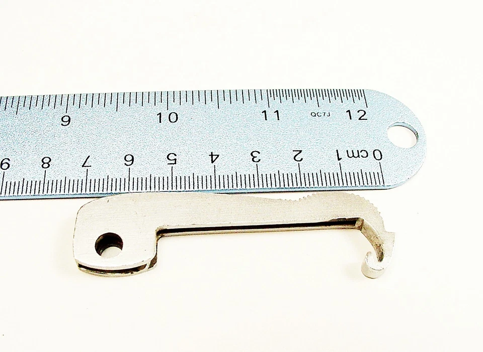 Gancho para panel Linhof | OEM | Pieza | Leer por favor | $39 | #2 | Foto 1 de 1