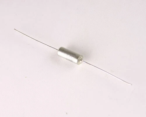 LOTE DE 100 KEMET T110B475K035AS Foto 1 de 1