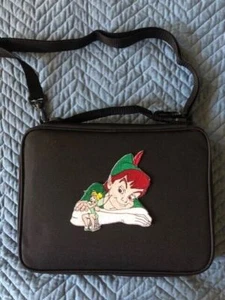 NUEVO Bordado Tinker Bell Peter Pan Prendedor Bolsa Libro Comercial Disney Pin Colecciones - Imagen 1 de 10