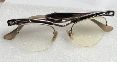 DE COLECCIÓN Bausch & Lomb GATO GAFAS Aluminio 12K Agarre Lente Intercambiable Foto 1 de 4