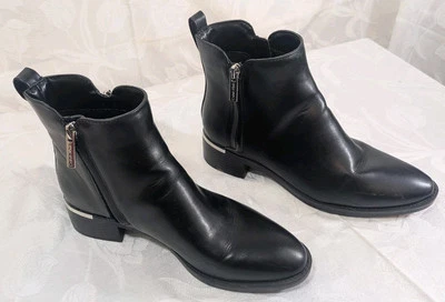 Botines Calvin Klein para mujer Deniece tacón bloque, negros talla 7 Foto 1 de 4