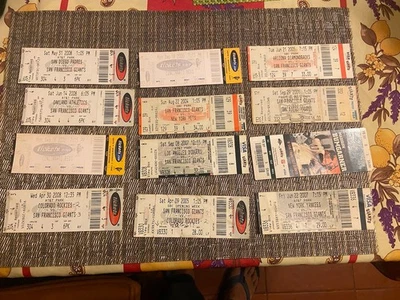 Lote de 18 boletos de juego usados ~ SF Giants Foto 1 de 4
