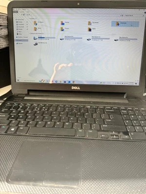 laptop dell inspiron 3521,intel-i3,windows 10, 4GB RAM,512GB disk space - Bild 1 von 4
