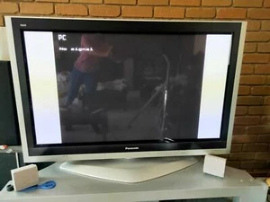 "PANASONIC" 50" VIERA TELEVISION. PLASMA MODEL TH-50PX600A - Picture 1 of 2