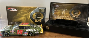 Bobby Labonte #18 MBNA / D-Day 60 aniversario 2004 Monte Carlo Action Elite - Imagen 1 de 11