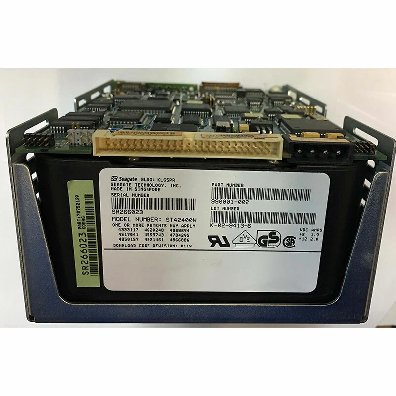 990001-002 - Seagate less than 4GB 5400 RPM SCSI 5.25" HDD 80 pin - Image 1 of 1