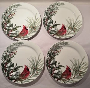 Williams Sonoma Woodland Berry Cardinal Dinner Plates Set of 4 NEW - Picture 1 of 7