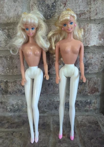 2 poupées Barbie vintage Mattel années 90 ma première ballerine Barbie nue Indonésie Chine - Photo 1/20