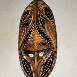 Papua New Guinea Sepik River Timbunke Village Tribal Spirit Mask Carved Wood Art - Picture 1 of 12