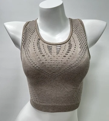 Camiseta sin mangas Alo Yoga para mujer Lark Slash Burn malla corte láser sin costuras bronceada talla pequeña Foto 1 de 4