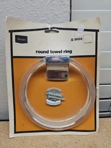 Sears Anello Asciugamano Vintage Lucite Trasparente e Cromo 39124 NOS (A4) - Foto 1 di 3