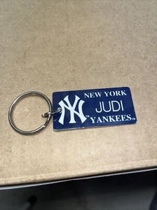 New York Yankees Keychain Name Tag Plate MLB Plastic One Sided Judi - Picture 1 of 2