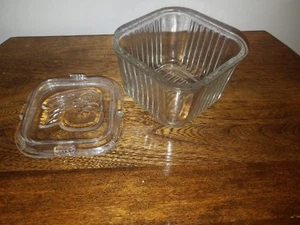 Bund Glas klar Kühlschrank Geschirr mit geprägtem Deckel - Bild 1 von 11