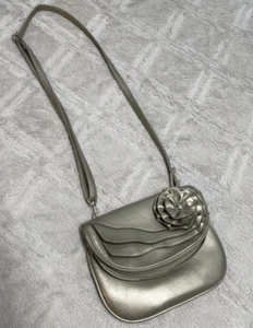 Nicole by Nicole Miller Small Fold over Zip Close ID Crossbody Purse Taupe - Picture 1 of 24
