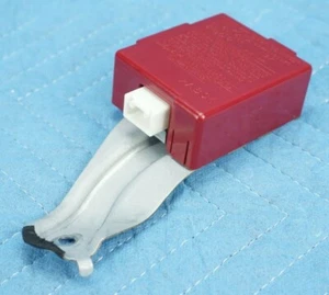 Lexus LX470 Door Control Receiver 89741-60370 2003-2007 OEM - Picture 1 of 5