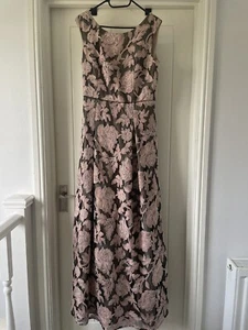 Karl Lagerfeld Dress, Long Pink Flowered Gown - Picture 1 of 3