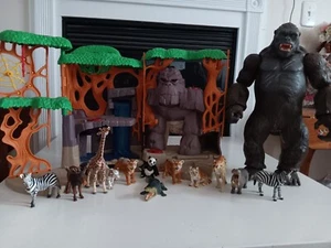 Imaginext Gorilla Mountain Fortress With King Kong And Bonus Animals - Picture 1 of 15