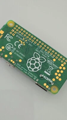Placa de Desarrollo Microcontrolador Raspberry Pi Zero W v1.1 Inalámbrico + Adaptador HDMI Foto 1 de 4