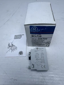 1 PCS GE BCLF10 Auxiliary Contact Block 104700 - Picture 1 of 2