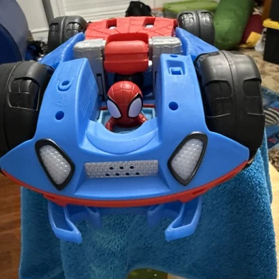 Spidey & His Amazing Friends 豪华功能团队蜘蛛翻转 N 攻击 — 第 1/4 张图片