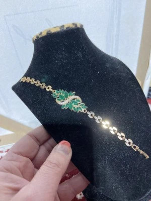 优雅手链,金色带绿色和白色水钻。 7英寸 — 第 1/4 张图片