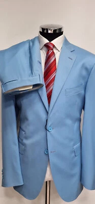 Traje de lana Cerruti azul polvo super 150 con solapa de pico/bolsillo para boletos Foto 1 de 4