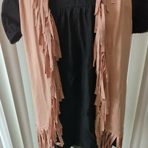 Maurices Medium Blush Fringed Vest Lace Back - Picture 1 of 6