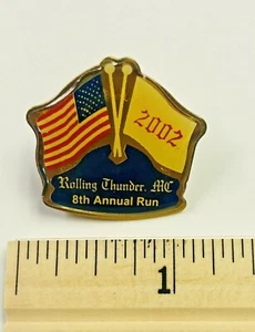 Rolling Thunder Motorcycle Club 8th Annual Run 2002 American Flag Jacket Pin - Picture 1 of 2