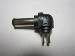 2 pines empujables punta de conector universal + esquina de 90 grados 6,0 mm x 4,3 mm pasador central - Imagen 1 de 3