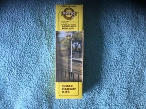 Ratio 471 LMS Distant Unpainted Signal Kit - OO gauge - Picture 1 of 1