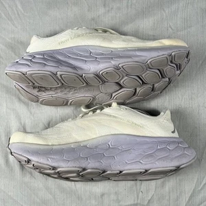 New Balance Fresh Foam X More V4 Damengröße 12 Laufschuhe weiß Fitnessstudio WMORCU4 - Bild 1 von 7