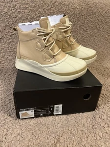 SOREL Women's Out N About lV Classic Waterproof Boot Size 7 - Picture 1 of 18
