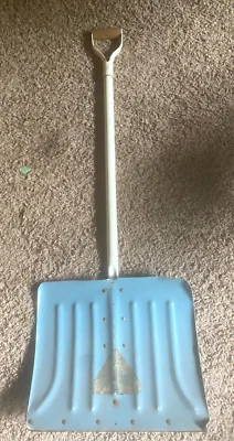 Vintage 1970s Metal Snow Shovel 48" Blue White – 1979 Chicago Blizzard Used - Image 1 of 4