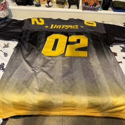 Camiseta De Colección Fubu Para Hombre XL Azul Fútbol 02 Bordada Colección Y2K Hip Hop Foto 1 de 4