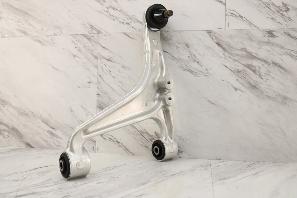 09-13 INFINITI G37 SEDAN RWD ONLY REAR RIGHT PASS SIDE UPPER CONTROL ARM UCA OEM - Image 1 of 4