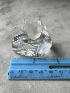 SILVESTRI CRYSTAL GLASS MOUSE ON CHEESE FIGURINE HAND CRAFT BLOWN CLEAR ORNAMENT - Picture 1 of 10