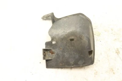 Can-Am Outlander 400 04 Gas Tank Cover Guard Right 705000554 37257 - Изображение 1 из 3