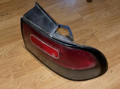 雷克萨斯 GS300 93 - 95 左右尾灯一对 — 第 1/4 张图片