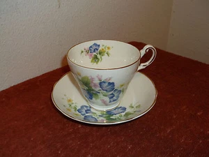 TAZA Y PLATILLO PORCELANA FINA DISEÑO FLORAL REGENCIA VINTAGE hecho en INGLATERRA - Imagen 1 de 9
