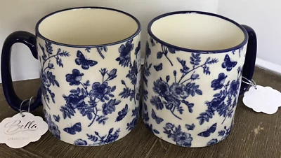 2 tazas de café Bella-Floral 10 Strawberry Street Butterflies & Flow. Azul marino - 14 oz. Foto 1 de 2