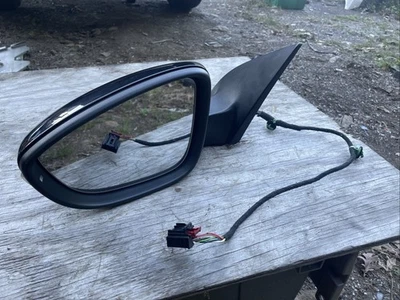 Espejo retrovisor eléctrico negro para puerta Volkswagen CC 2009-2012 conductor izquierdo vista lateral izquierdo fabricante de equipos originales Foto 1 de 4