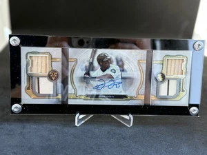2020 TOPPS TRIPLE THREADS FRANK THOMAS WINDOW INTO GREATNESS AUTO BAT JERSEY 5/5 - Bild 1 von 2
