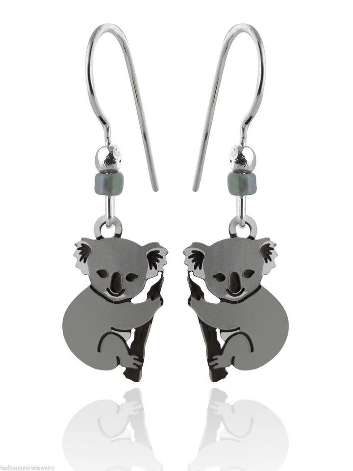 Pendientes de koala - Alambres de oreja de plata de ley 925 - Oso pintado a mano colgante Foto 1 de 1