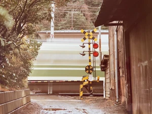 Vintage Zugfoto - Enoshima Eisenbahn Gokurakuji JAPAN 1982 - Ed Delvers Farbe - Bild 1 von 5