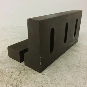 90 Deg Heavy Duty Slotted Angle Plate 8" x 4" x 4" x 1 1/8" Thick - Picture 1 of 7