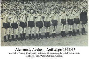 1966/67 --- Alemannia Aachen --- Bundesliga-Aufstieg - Mannschaftskarte / Foto - Bild 1 von 1