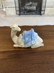 Avon Bethlehem Nativity Collection 1994 CAMEL Tom O Brien Christmas Figurine EUC - Picture 1 of 6