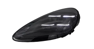 Juego de faros estilo Matrix Upgrade 2024 para Porsche Cayenne 958 2011-2014 - Imagen 1 de 5